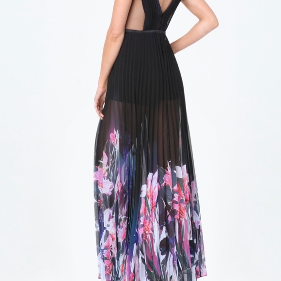 💋 bebe floral black pleated 8 romper dress RARE New 💋 - Picture 2 of 3